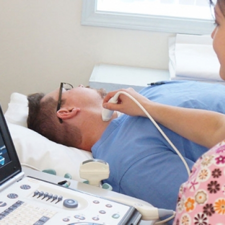 Kolor dopler krvnih sudova vrata